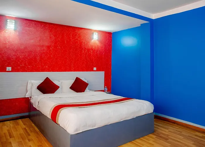 Oyo 808 Om Ganapati Pvt Ltd Hotel