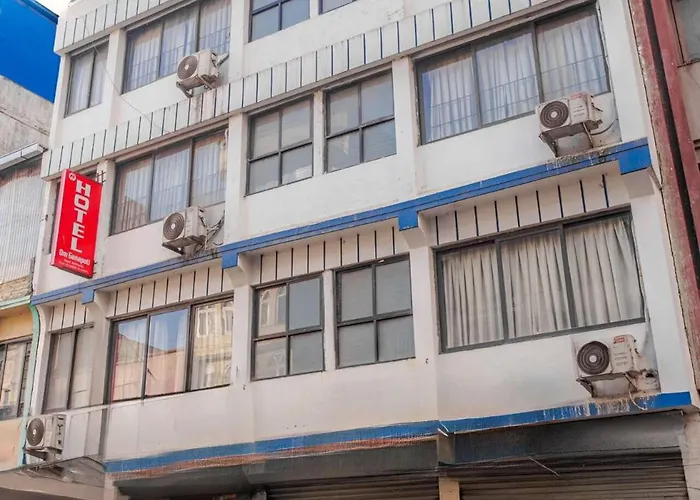 Hotel Oyo 808 Om Ganapati Pvt Ltd *